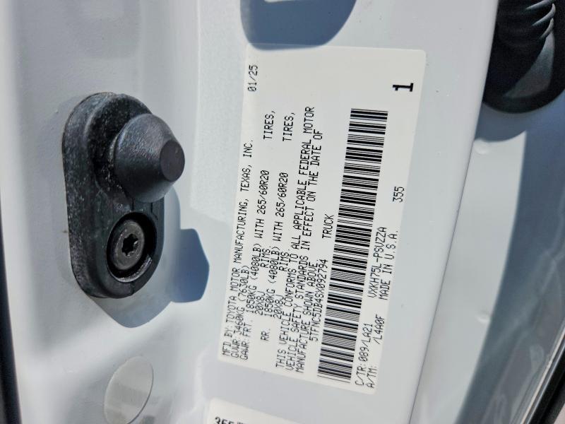2025 Toyota Tundra Platinum HV