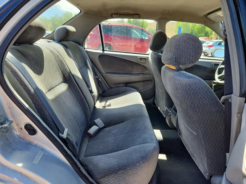 2001 Toyota Corolla le