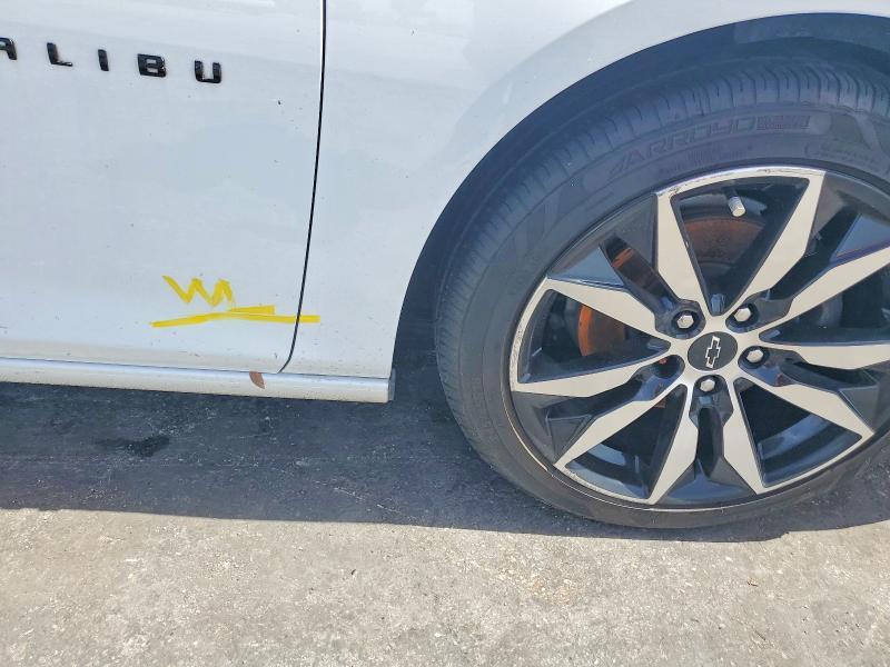 2021 Chevrolet Malibu RS