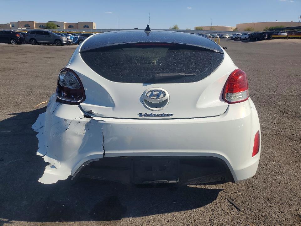 2013 Hyundai Veloster Base