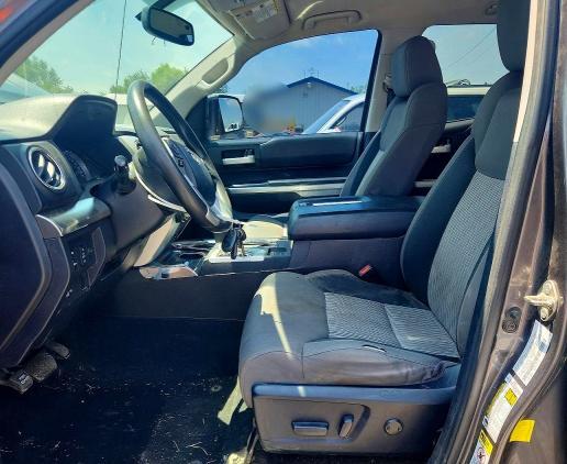 2014 Toyota Tundra SR5
