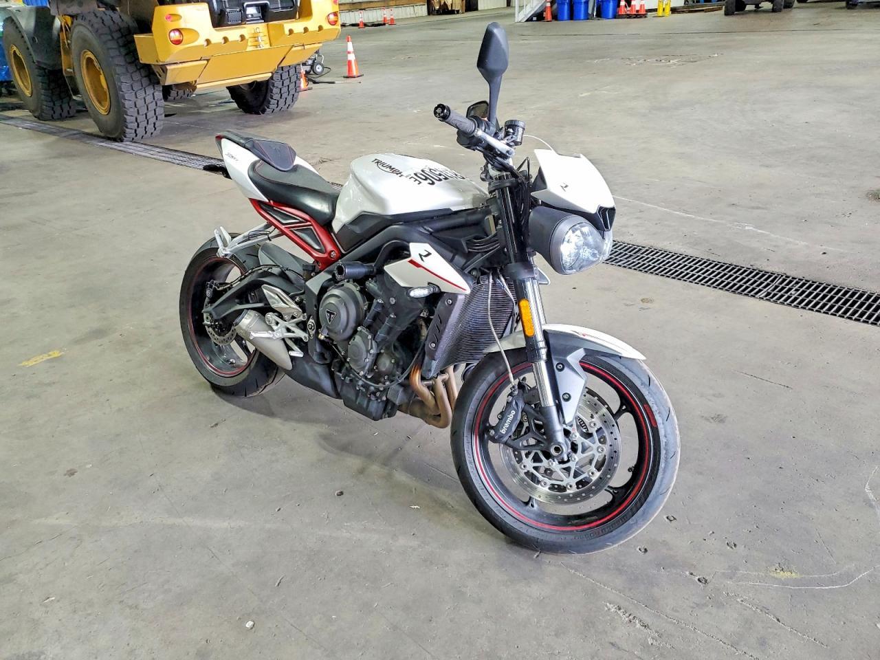 2018 Triumph Street Triple R