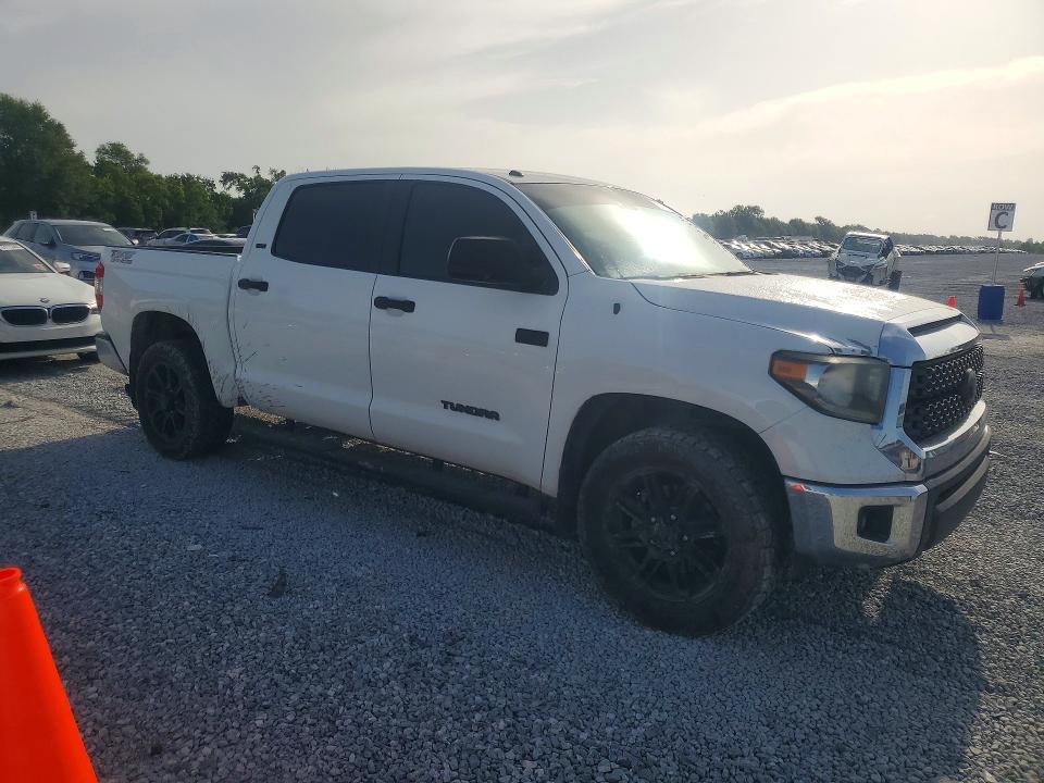 2018 Toyota Tundra Crewmax SR5