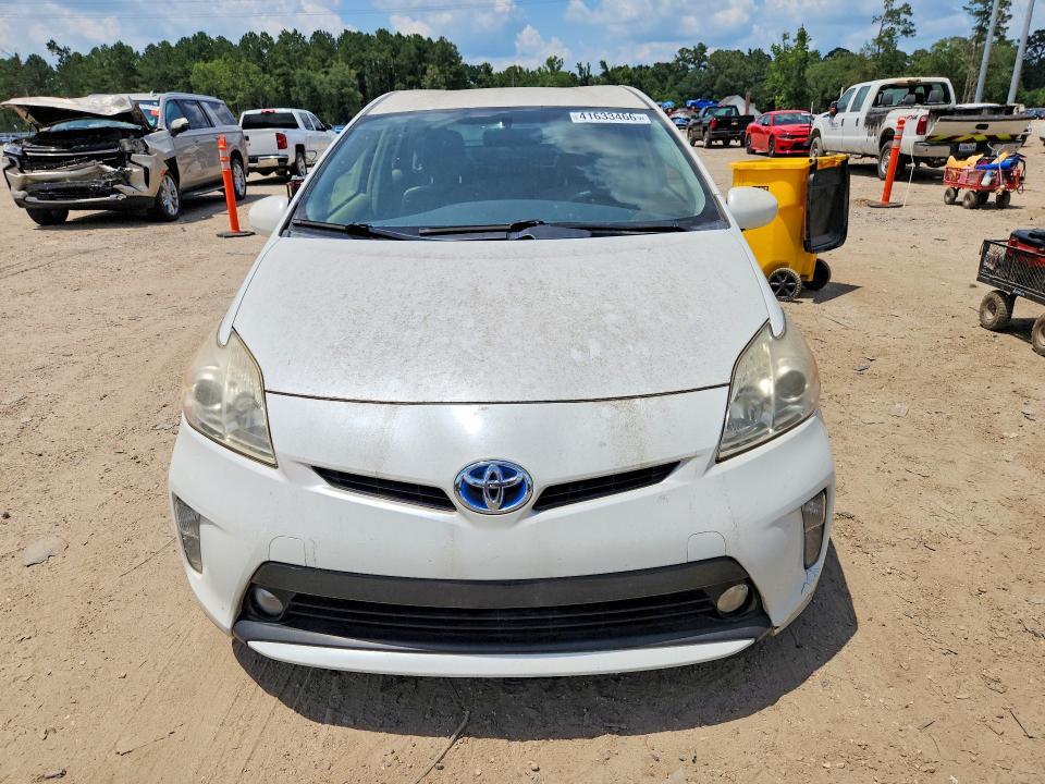 2014 Toyota Prius two