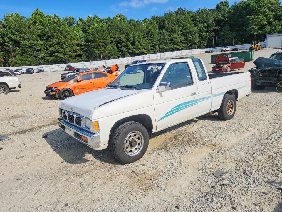 1995 Nissan Truck XE