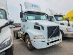 2013 Volvo VNM Semi Truck
