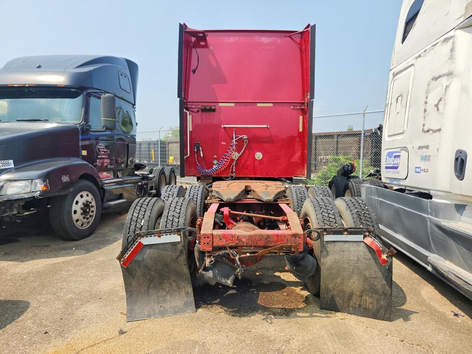 2004 International 9400 9400I