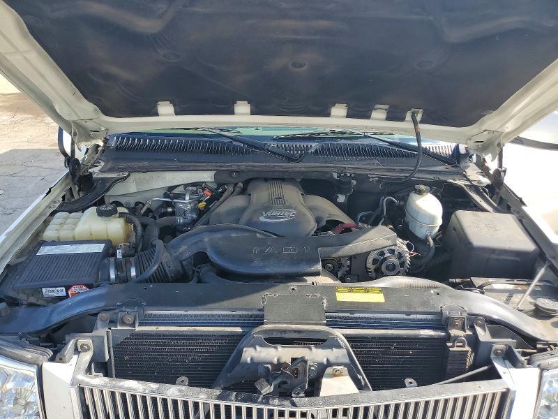2004 Cadillac Escalade Luxury