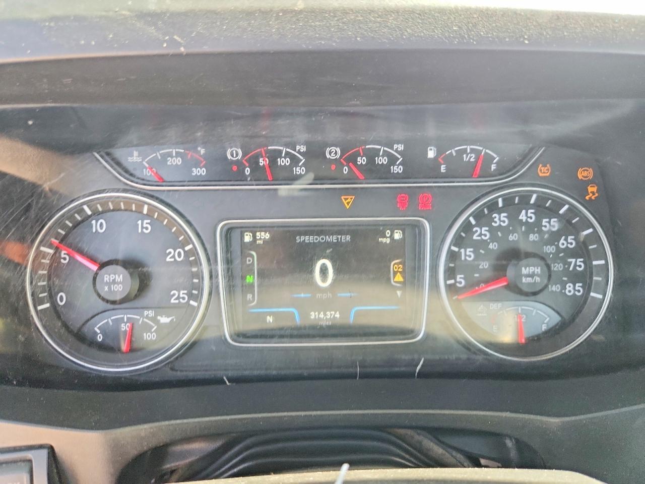 2019 International LT625-Semi Truck