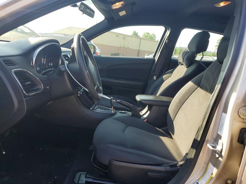 2013 Chrysler 200 lx