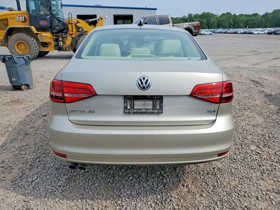 2015 Volkswagen Jetta tdi