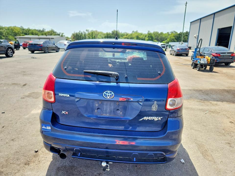 2004 Toyota Corolla Matrix xr