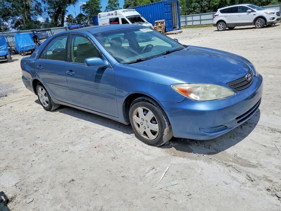 2002 Toyota Camry le