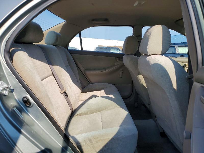 2004 Toyota Corolla ce