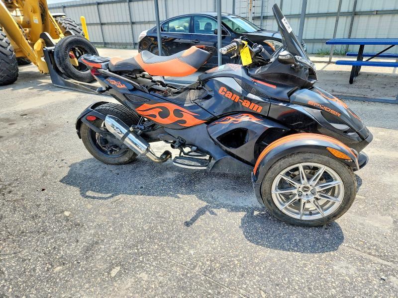2010 Can-Am Spyder Roadster RS