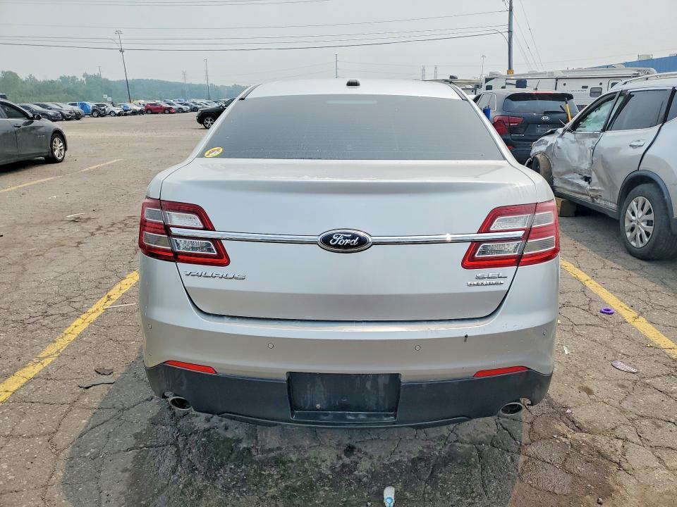 2013 Ford Taurus sel