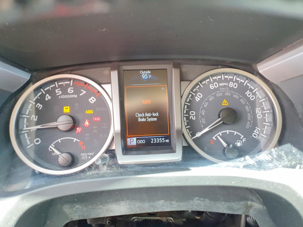 2022 Toyota Tacoma SR5 V6