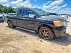 2014 Nissan Titan SV