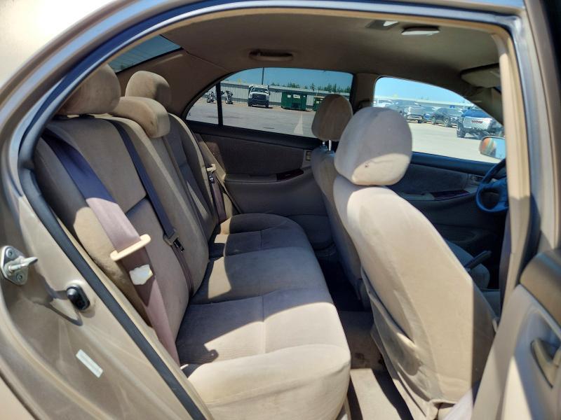 2005 Toyota Corolla le