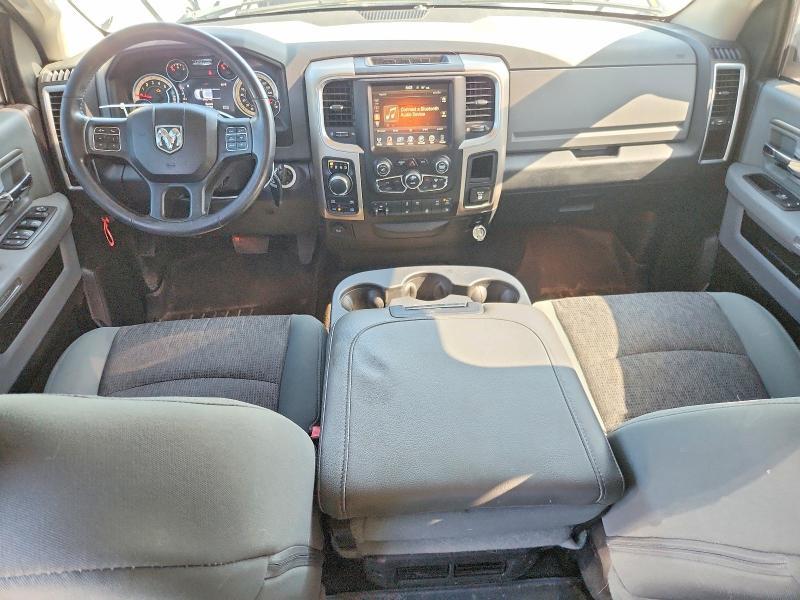 2015 Dodge RAM 1500 SLT