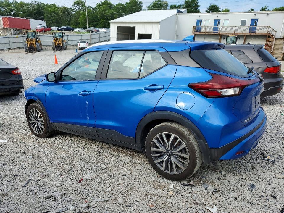 2022 Nissan Kicks sv