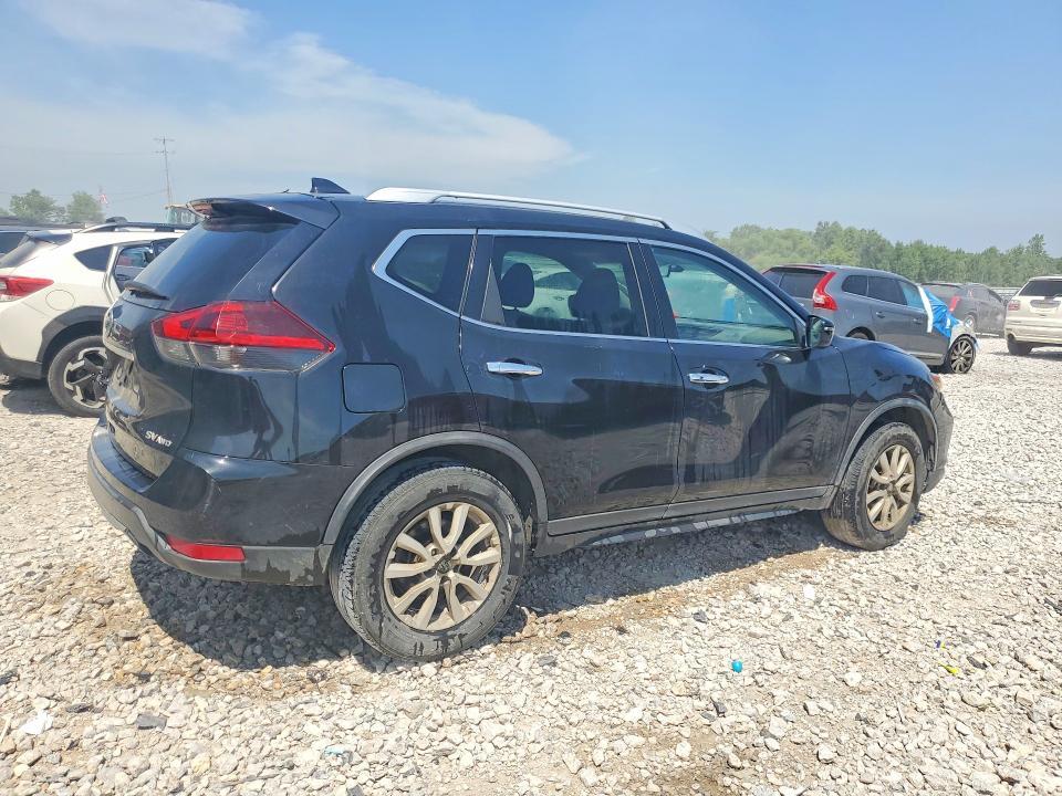 2018 Nissan Rogue sv