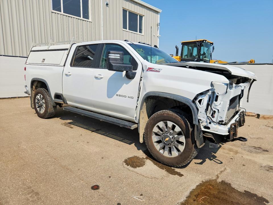 2025 Chevrolet Silverado K3500 LT
