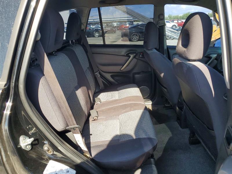 2004 Toyota Rav4 Base