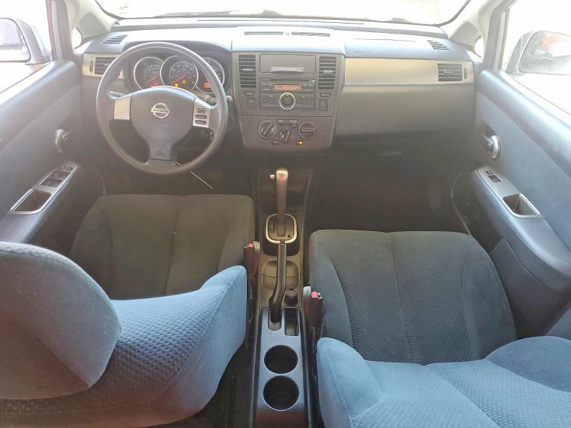2010 Nissan Versa 1.8 s