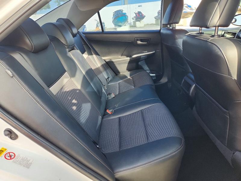 2014 Toyota Camry se