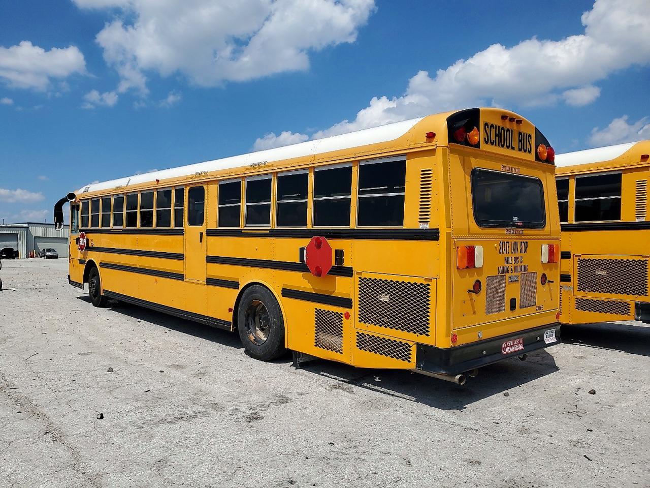 2013 Thomabuses 2013 Thomas SAF-T-LINER HDX School Bus