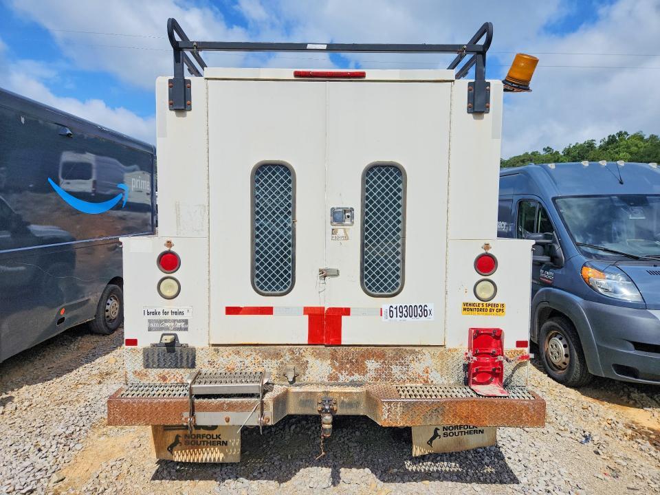 2010 Ford F550 Super