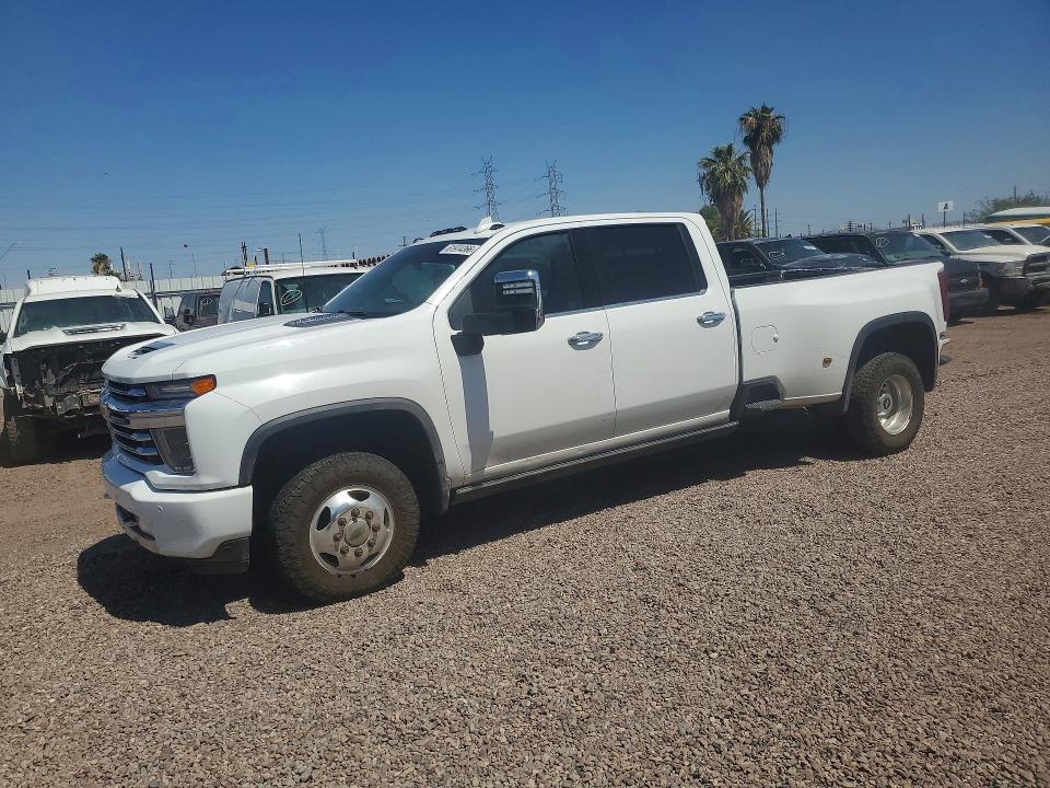 2022 Chevrolet Silverado K3500 High Country