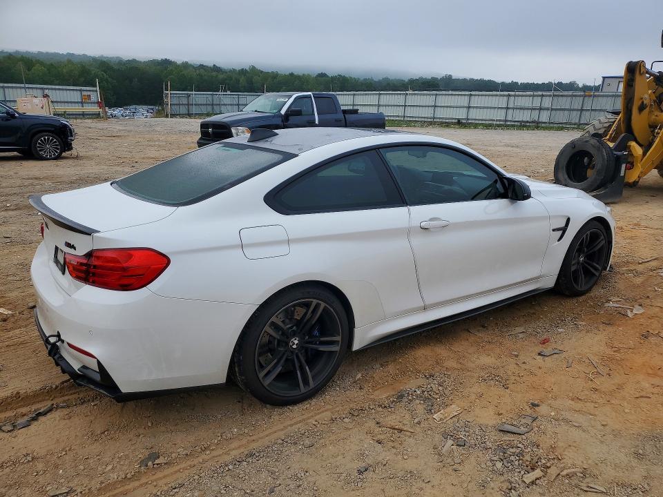 2015 BMW M4