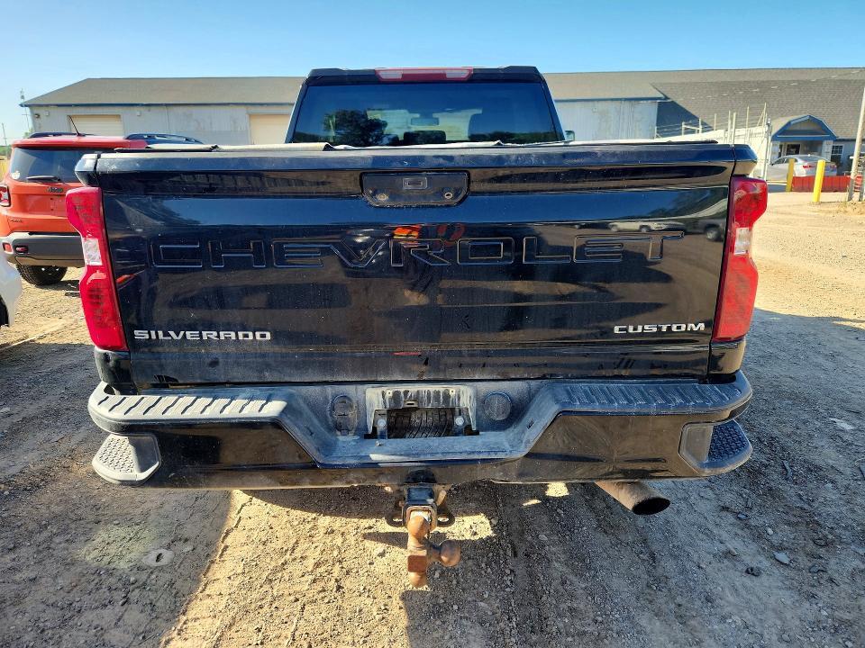 2022 Chevrolet Silverado K2500 Custom