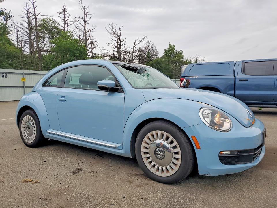 2014 Volkswagen Beetle