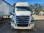 2019 Freightliner Cascadia 126 Semi Truck