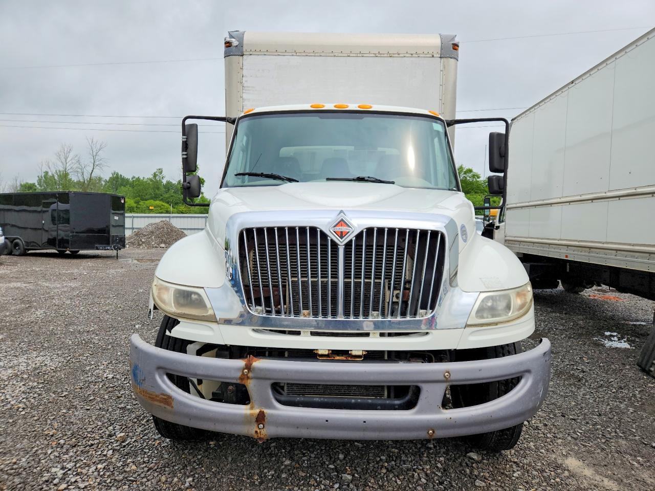 2017 International 4300 BOX Truck