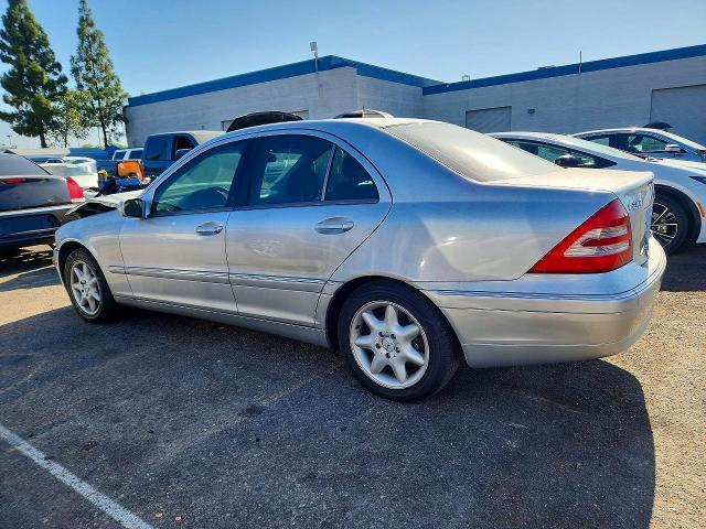 2004 Mercedes-Benz C 240
