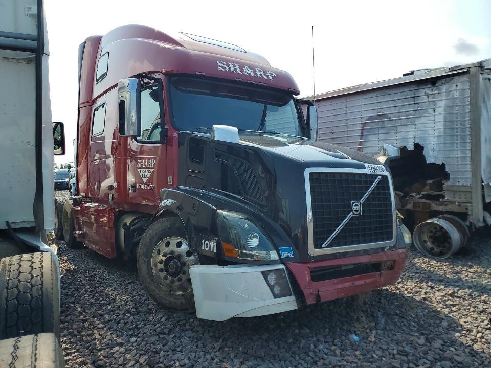 2016 Volvo VNL Semi Truck