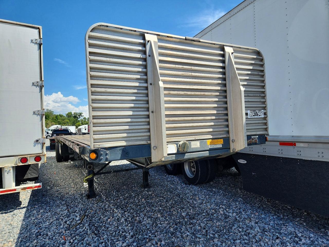 2015 Utility FS2CHS Flatbed Trailer