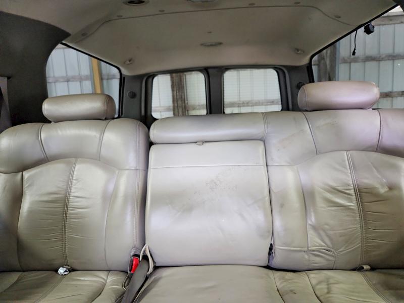 2001 Chevrolet Suburban K2500