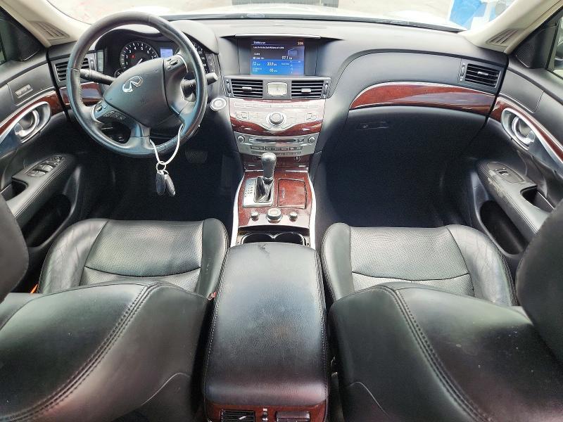 2015 Infiniti Q70 3.7