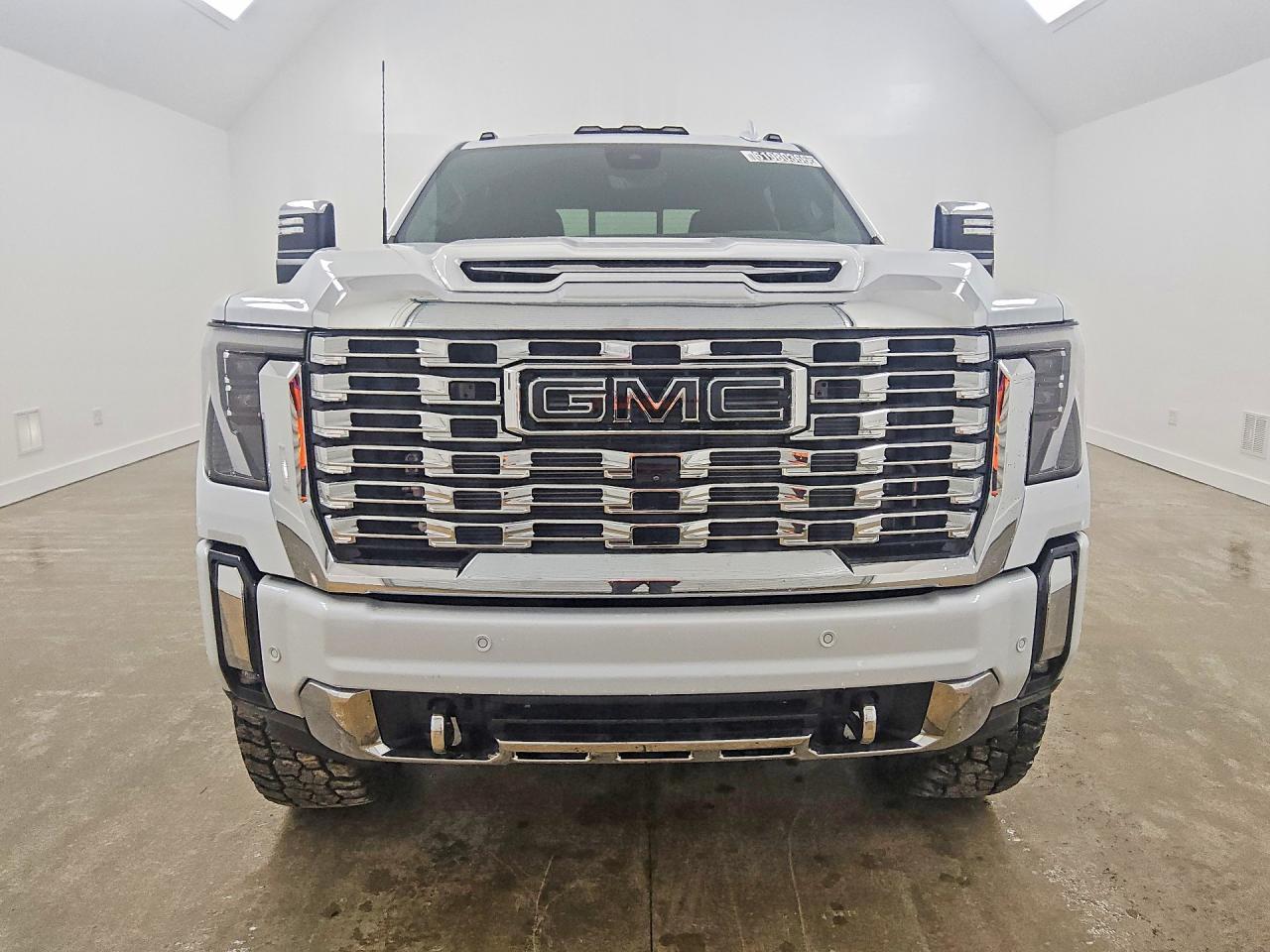 2026 GMC Sierra K3500 Denali