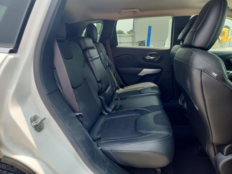 2018 Jeep Cherokee Latitude Plus