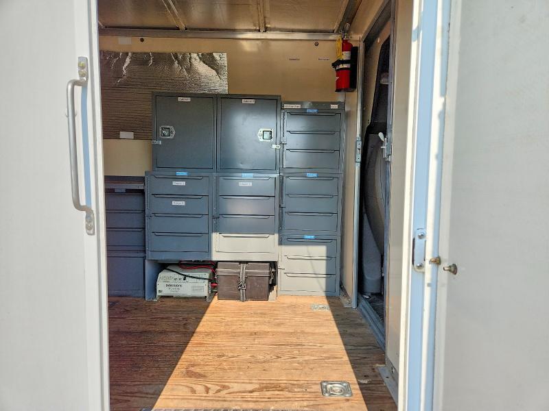 2013 Chevrolet Express Delivery Truck