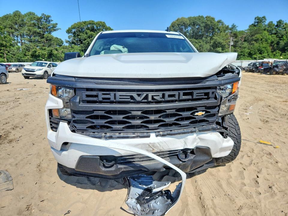 2022 Chevrolet Silverado K1500 Custom