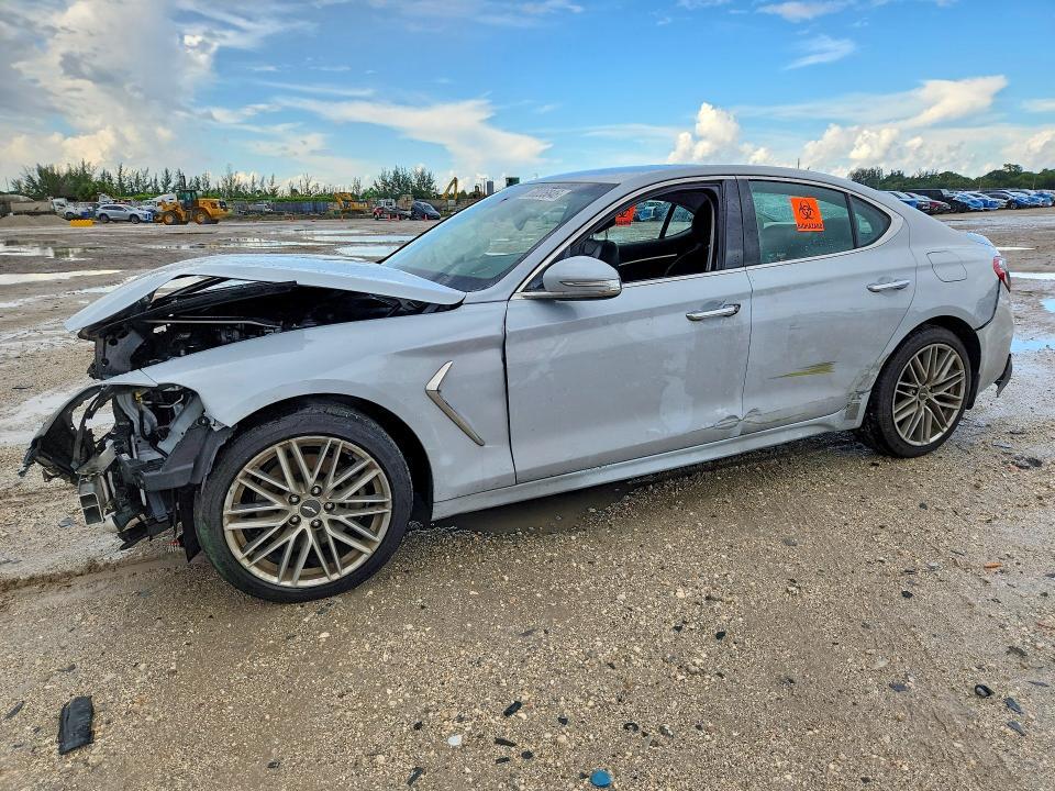 2020 Genesis G70 2.0t