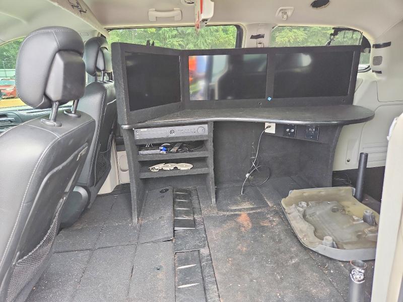 2015 Chrysler Town & Country Touring