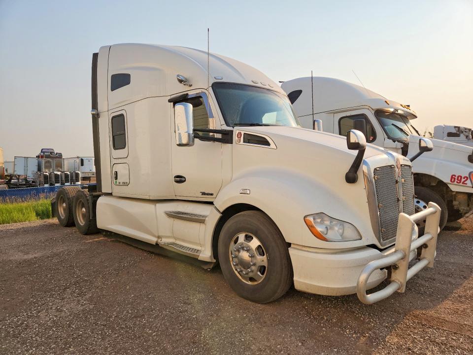 2018 Kenworth Construction T680